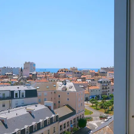 Appartement Apartment L'Escale Vendee Globe By Interhome