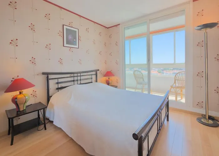 Appartement Apartment L'Escale Vendee Globe By Interhome *