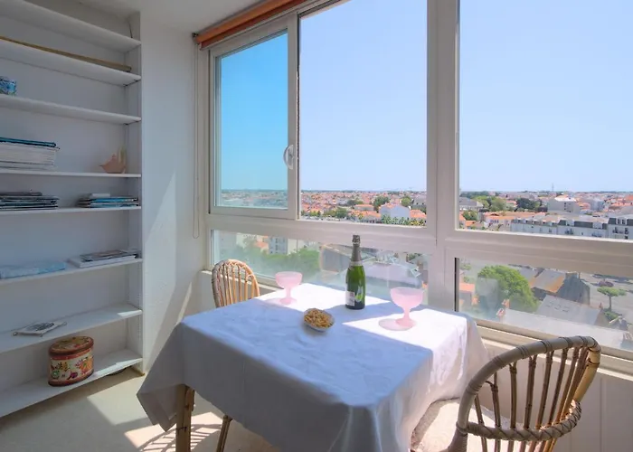 Appartement Apartment L'Escale Vendee Globe By Interhome *